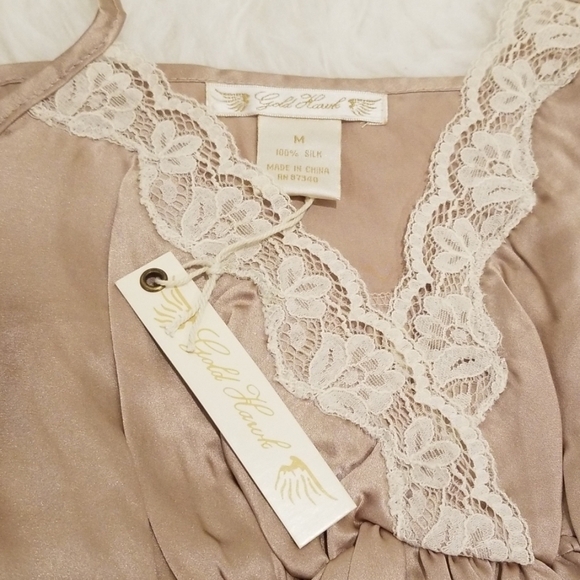 💕GOLD HAWK💕 100% Silk Camisole Latte (Medium) - Picture 3 of 6